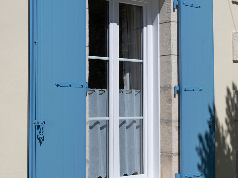 Comment choisir un volet roulant électrique adapté à votre appartement à Argenteuil proche de Beauchamp