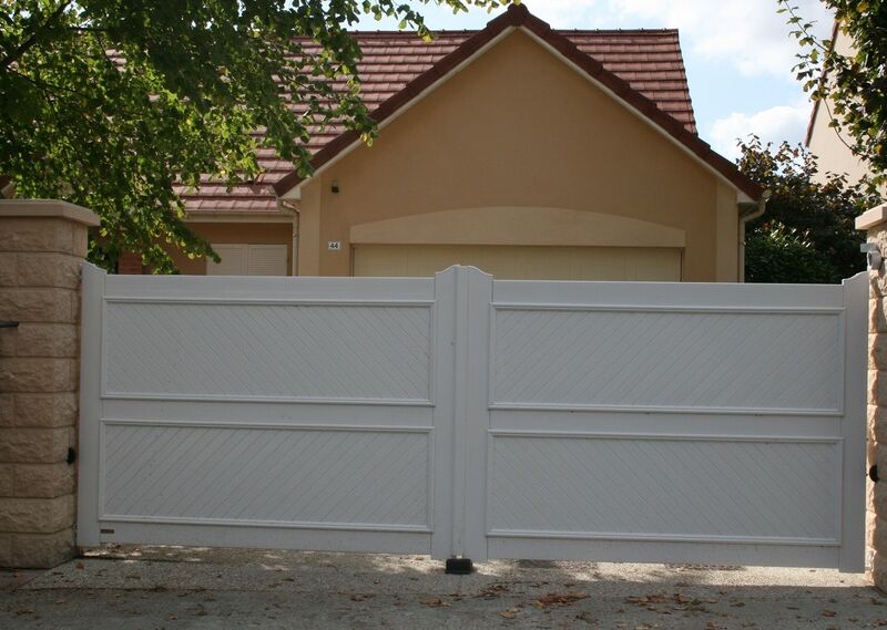 Devis et installation : préparer votre projet de portail à Taverny